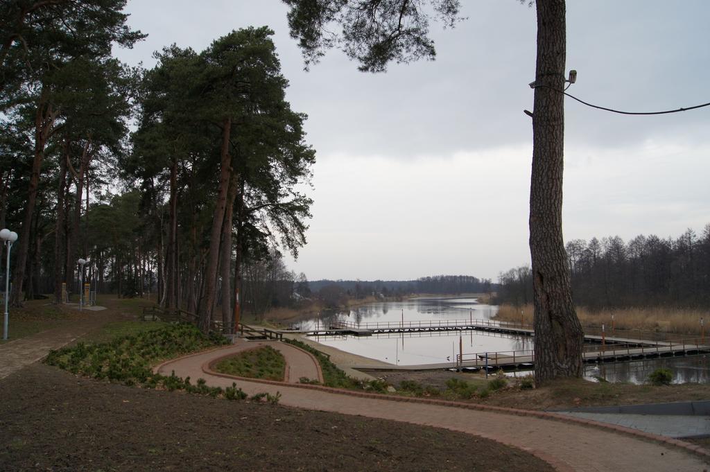 Krysztalowy Palacyk Козенице Экстерьер фото